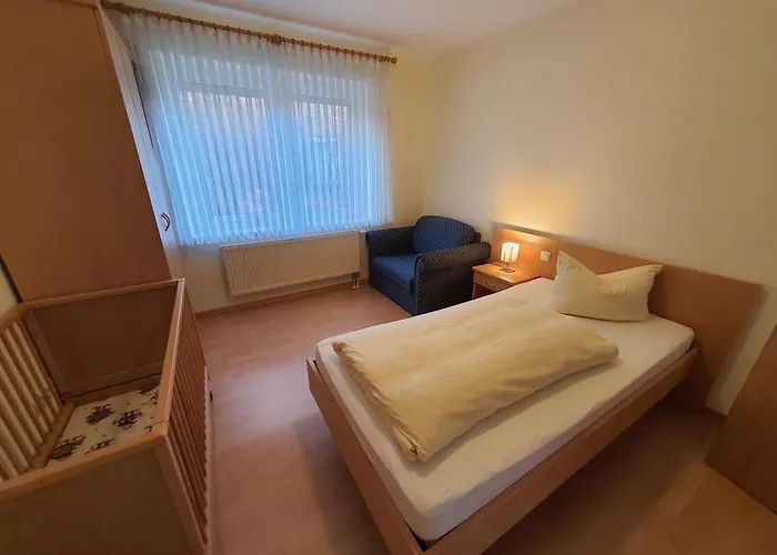 Braband - Gustav-schoenleber-weg 27 *